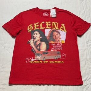 Official Selena “Queen of Cumbia” Como La Flor & La Carcacha Graphic Tee NWT